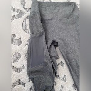 fabletics power hold leggings in gray